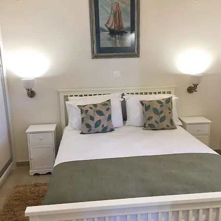 Fioris Villa Anapaftíria