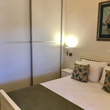 Fioris Villa Anapaftíria